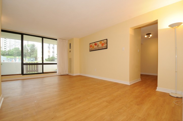 Spacious Living Rm Combined with Dining Rm