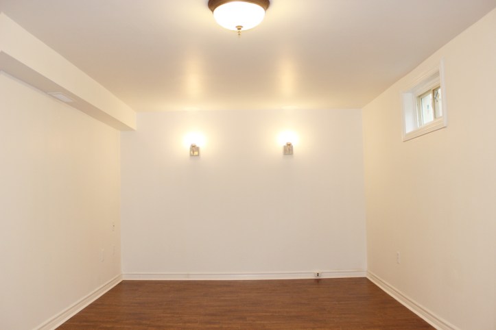 HOMES IN nEWMARKET FOR SALE