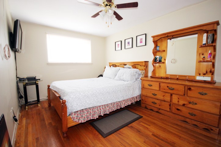 9 Liszt Gate Unit 509 for sale by Nikolay KLyushkin