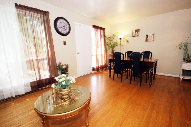 9 Liszt Gate Unit 509 for sale by Nikolay KLyushkin