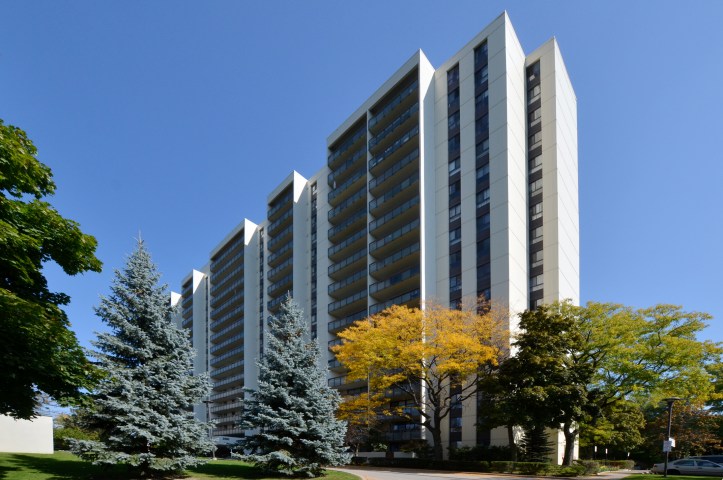 350 Seneca Hill Drive Unit 1608 for sale