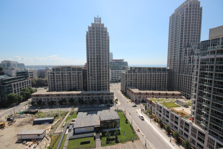 50 Bruyeres Mews For LEase